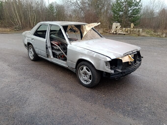 prodám mercedes benz w124 300D po vyvaření - 2