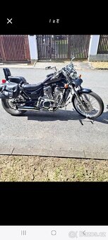 Suzuki Intruder VS 800 - 2