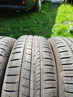 Prodám pneu 175/65 r14 - 2