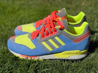 Adidas Questar - reflexní materiál - 2