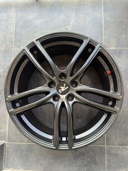 Sada alu R3 Wheels 8,5x19 5/112 - 2