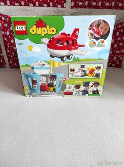 Lego Duplo 10961 - Letadlo a letiště - 2