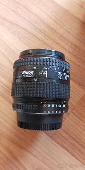 Nikon D3200 + příslušenství - 2