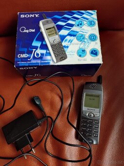 Telefon Sony CMD J6 - 2