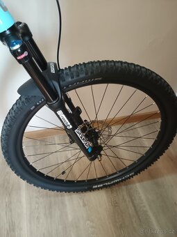 Qayron Ram MKII 3 - velikost M, 29" - 2