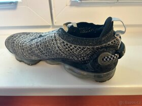 Prodám NIKE Vapormax,super stav šedé vel.40 - 2