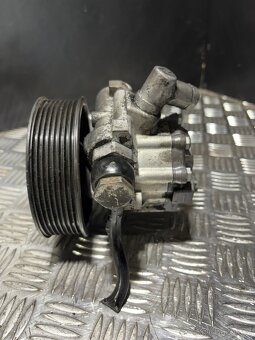 //Čerpadlo Servořízení Mercedes 2.2/2.7/3.0CDI// - 2