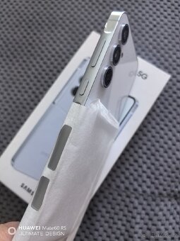Samsung Galaxy A55 5G úplně nový komplet baleni - 2