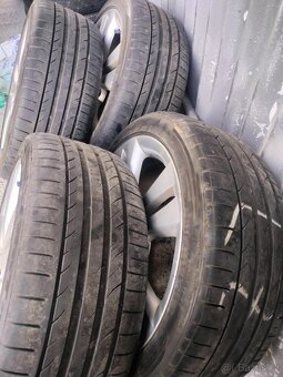 4ks alu disky orig. Škoda 5x112 R18 pneu 225/40 r18 - 2