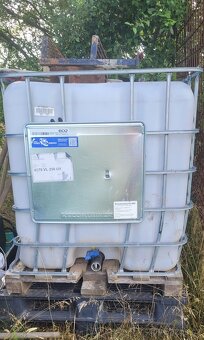 IBC kontejner 1000l - 2