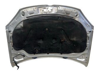 Kapota stříbrná metalíza LA7W VW Golf 5 r.v. 2006 - 2