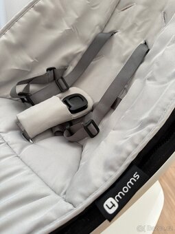 Houpačka 4moms mamaRoo - 2