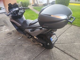 Prodám maxiskůtr Kymco AK 550 - 2