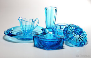 Set z modrého skla - Schröter, Matura, Hanuš - 2