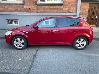 Kia Ceed 1,4i benzin 1 majitel.Nova STK - 2
