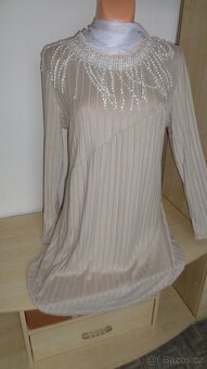 Béžové šaty NOVÉ vel.přibl.52-54 - 2