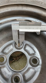 Ocelová disková kola na pneu 175/70 R 14 T - 2