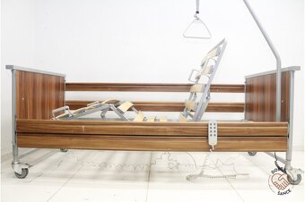 Polohovatelná zdravotní postel a s antidekubitní matrací - 2