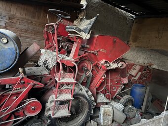 kombajn Massey Ferguson 31 - 2