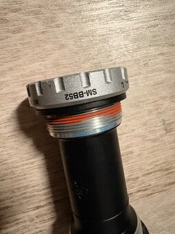 Střed Shimano SM-BB52 (Hollowtech II, BSA 73/68 mm) - 2