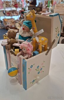 Vintage hrací skříňka s bubnujícím medvidkem, 40let staré, s - 2