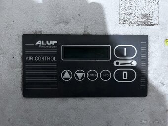 Průmyslový šroubový kompresor 8 bar - 2