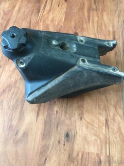 KTM SXF 250 2018 NÁDRŽ - 2