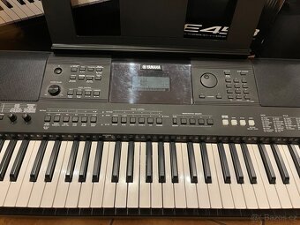 Klávesy/ keyboard Yamaha PSR E453 - 2