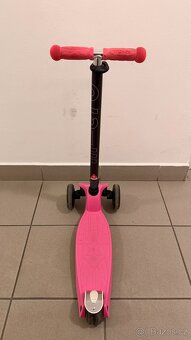 Koloběžka Maxi Micro LED – růžová, skládací, svítící kolečka - 2