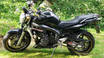 Yamaha FZ6N FAZER - AKRAPOVIČ - 2