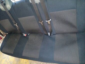PRODÁM POTAH NA TROJSEDAČKU FORD TRANSIT. - 2