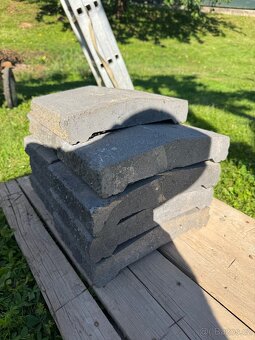 Stříška plotová Diton štípaná 200x300x70mm - 2