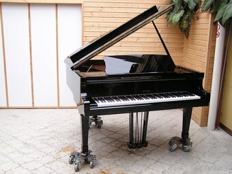 Prodám klavír Petrof mod.V - 2