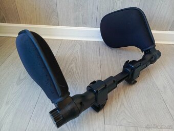 Opěrka hlavy univerzální - 2