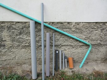 Skleněné tabule, malování na sklo, PVC trubky - 2