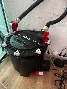 Fluval FX4 - 2