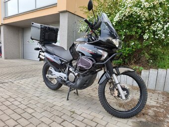 Honda Transalp 650 - 2