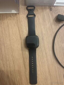 Hodinky Fitbit Sense - 2