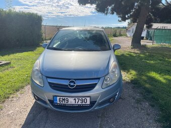 Opel Corsa D 1,2 16V - 2