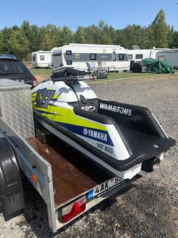 Yamaha SuperJet 700 - 2