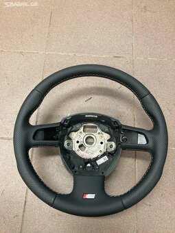 Renovovaný audi volant - 2