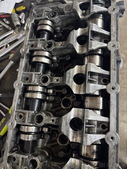 Hlava motoru 2.0 tdi 16v - 2