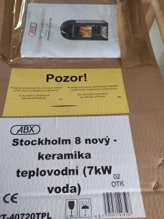 Prodám úplně nová krbová kamna nerozbalená - 2