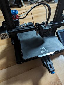 3D tiskárna Ender 3 V2 s upgrady - 2