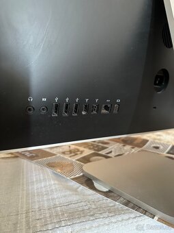 Apple imac 20palcovy A1115 - 2