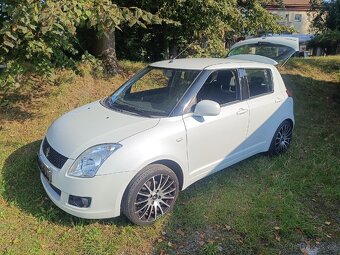 Suzuki Swift - 2