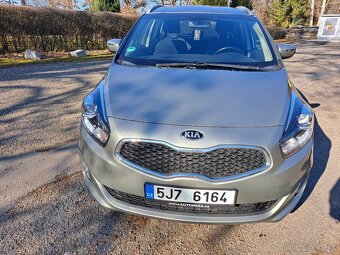 Kia Carens - 2