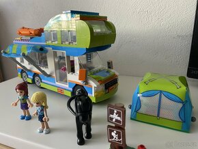 Lego Friends 41339 Mia a její karavan - 2