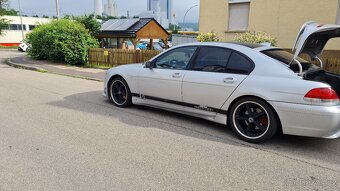 Prodám BMW 730D 160kw rok vr. 2005 v plné výbavě - 2