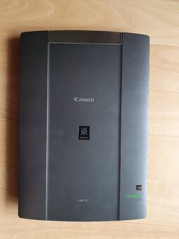 Canon CanoScan LiDE 200 - 2
